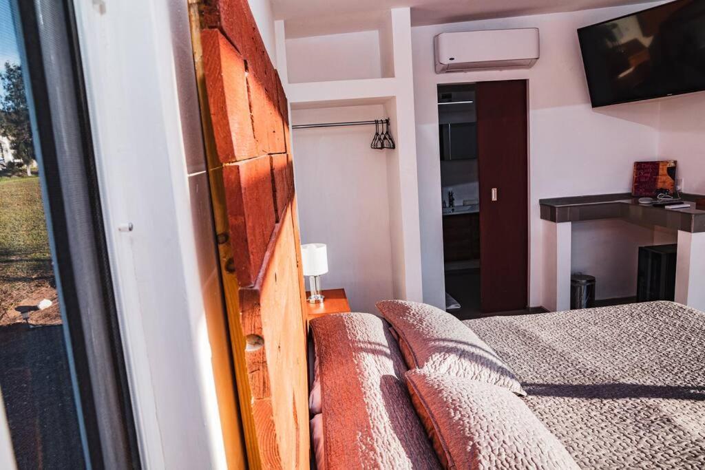 הוילה ואלה דה גוואדלופה Cabana El Alamo Con Jacuzzi מראה חיצוני תמונה